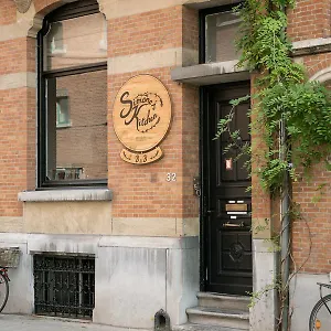 https://simones-kitchen-bb.hotelsantwerp.net